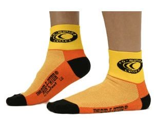 Lees meer over het artikel Goedkope sokken met eigen logo